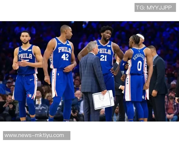 76人客场挑战雄鹿恩比德因伤缺阵马克西有望出战助力球队 76人客场挑战雄鹿恩比德因伤缺阵马克西有望出战助力球队